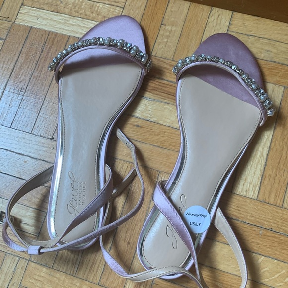 Brand New Jewel Badgley Mischka womens Daria Flat Sandal 7.5 - Picture 3 of 11